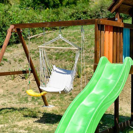 Pet Friendly Home In Varazdin Breg With Jacuzzi Exterior foto