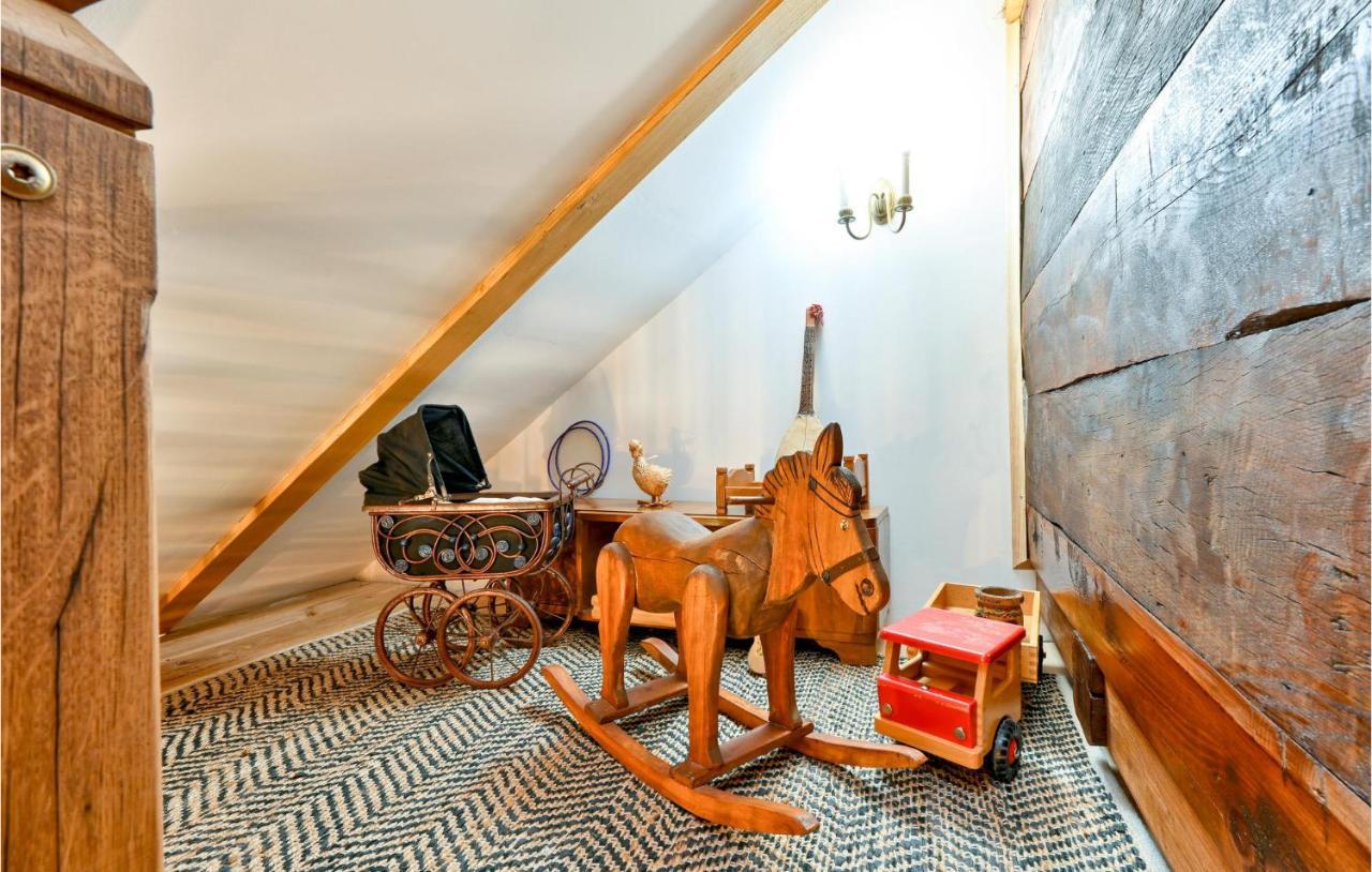 Pet Friendly Home In Varazdin Breg With Jacuzzi Exterior foto