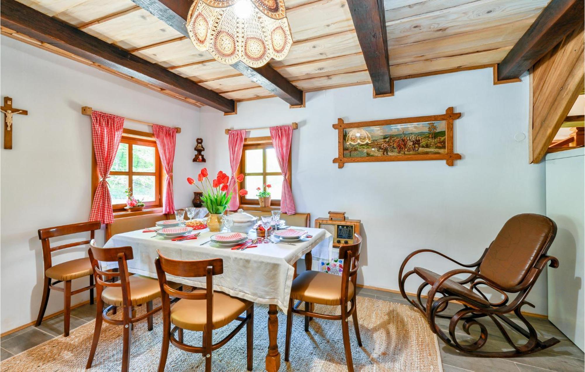 Pet Friendly Home In Varazdin Breg With Jacuzzi Exterior foto